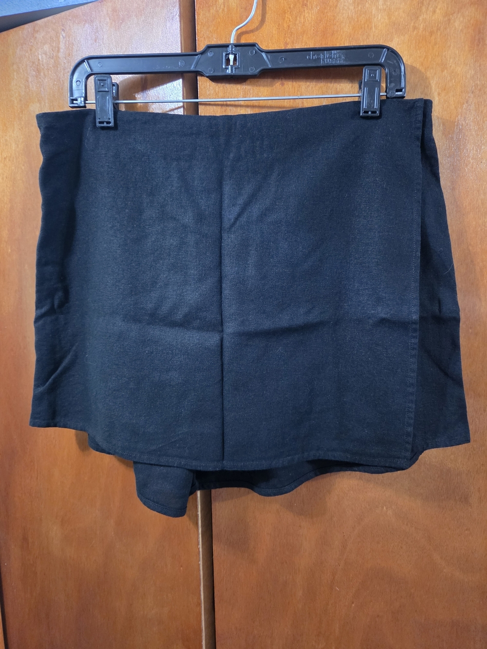Old Navy Black Mini Skort